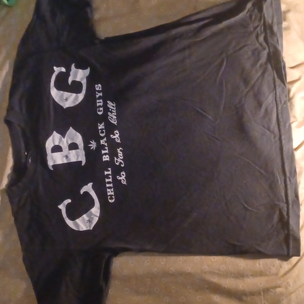 CHILL BLACK GUYS NOVELTY TSHIRT SIZE S BLACK